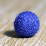 Perle de laine teinte Bleu Yoelys